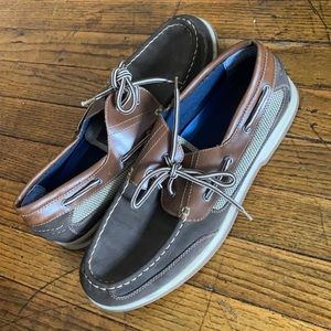 Brown Mountain Ridge dress/boat shoe